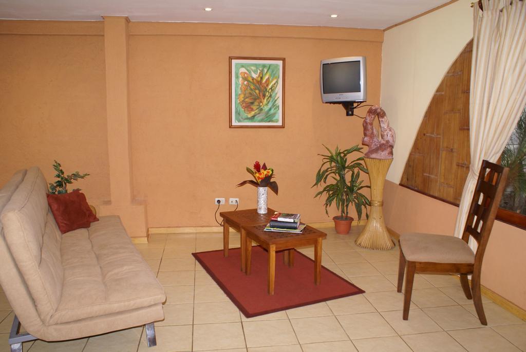 Dushi Vida Country Inn Alajuela Esterno foto